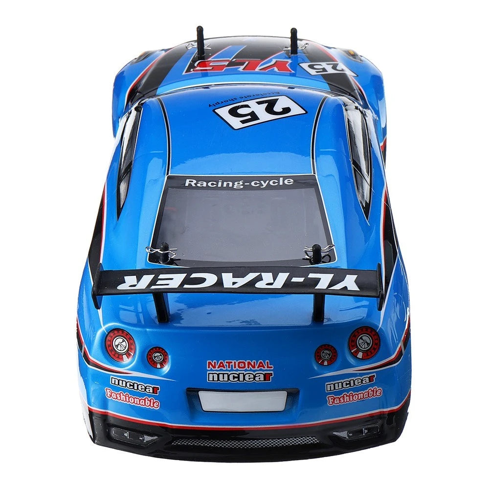 Yile 1:10 RC Huge Of Racing Drift Uzaktan Kumandalı Araba | 2.4 Ghz USB Şarj 20 Km/h Beyaz 43 Cm 8+ Yaş ve Üzeri Çocuklar İçin (Kopya)