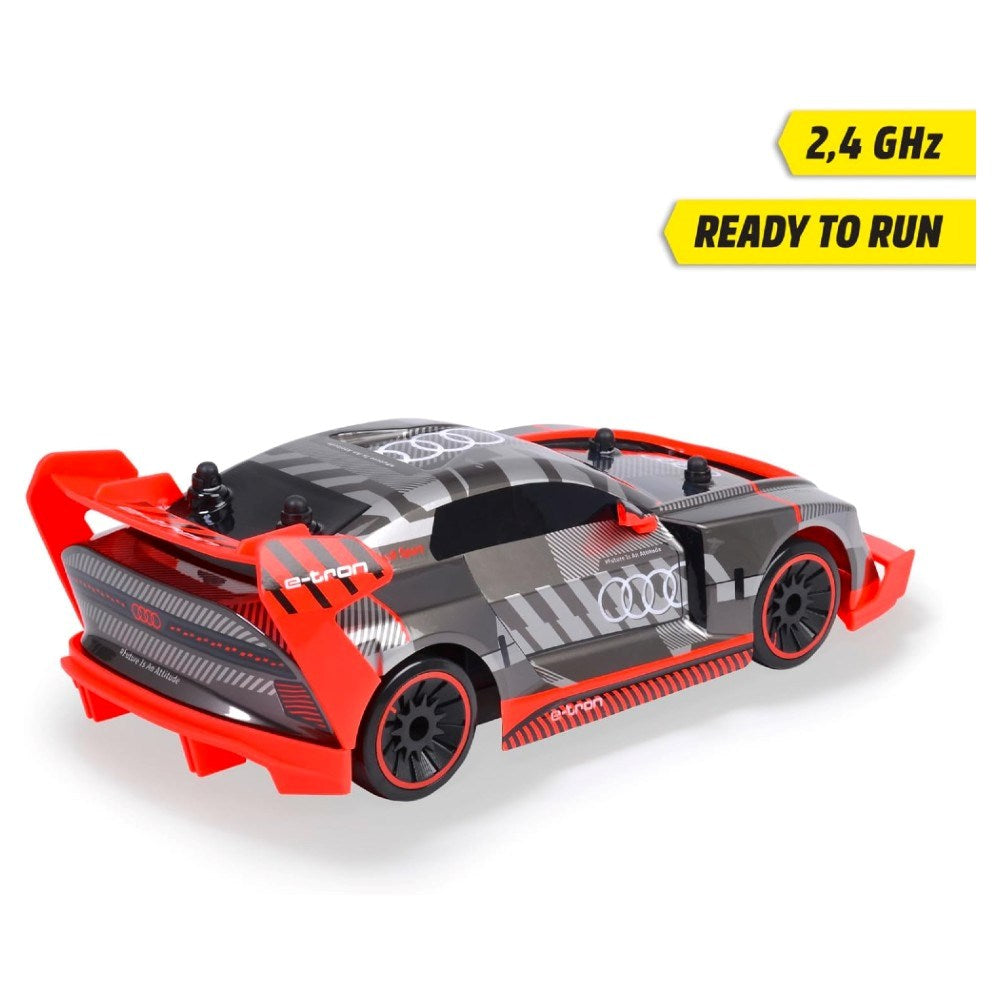 Dickie Toys RC Audi S1 E-Tron Quattro Drift Arabası (30 cm) 2.4 Ghz 12 km/s USB Şarj Uzaktan Kumandalı Araba