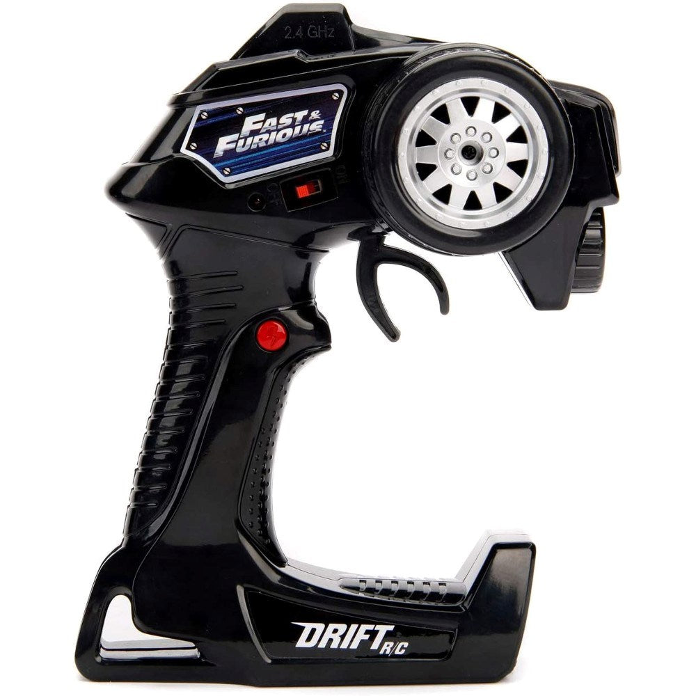 Jada 1:10 RC Brian's 1995 Toyota Supra MK4 Drift Uzaktan Kumandalı Araba | 2.4 Ghz USB Şarj 42cm 9 Km/s 4WD Fast & Furious 8+ Yaş ve Üzeri Çocuklar İçin