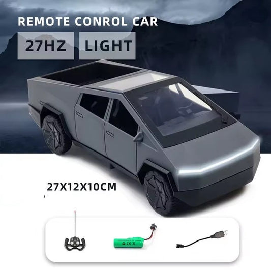 Roadracer 1:14 Cyber Uzaktan Kumandalı Kamyon 27 Mhz 27 Cm USB Şarj Işıklı Koyu Gri
