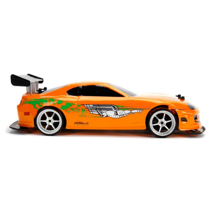 Jada 1:10 RC Brian's 1995 Toyota Supra MK4 Drift Uzaktan Kumandalı Araba | 2.4 Ghz USB Şarj 42cm 9 Km/s 4WD Fast & Furious  8+ Yaş ve Üzeri Çocuklar İçin