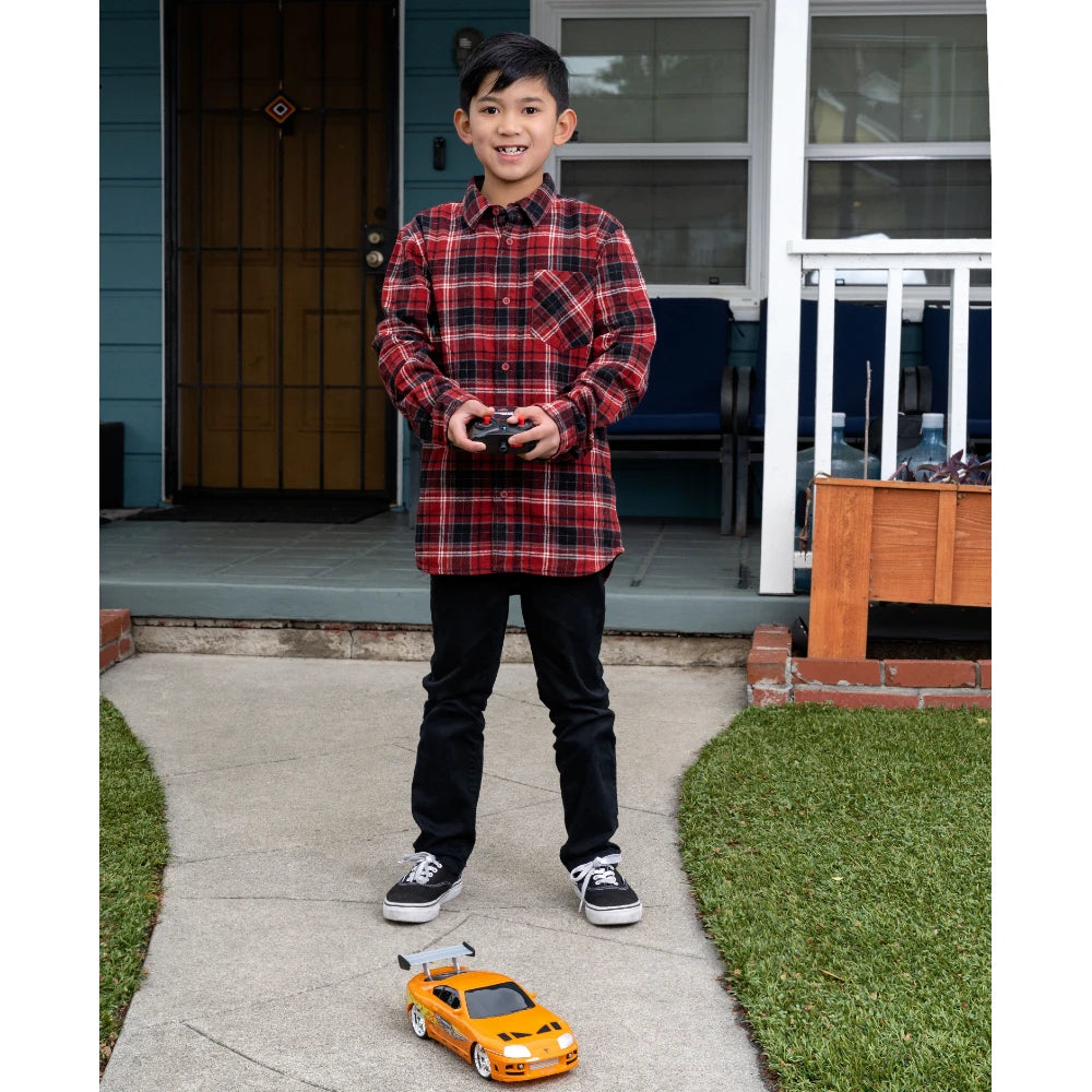 Jada 1:16 RC Brian's Toyota Supra MK4 Uzaktan Kumandalı Araba | 2.4 Ghz USB Şarj 29 Cm Turbo Fonksiyon Fast & Furious Turbo Modlu 6+ Yaş ve Üzeri Çocuklar İçin